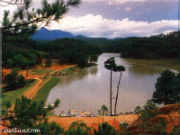 Viet Nam: Da Lat - Da Thien Lake